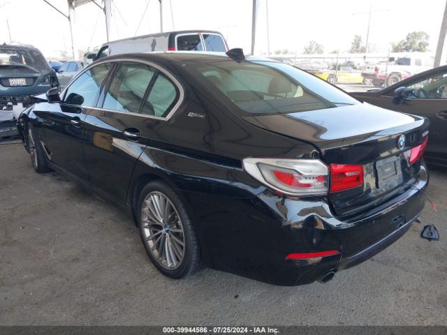 WBAJA9C56JB033570 BMW 530e Iperformance
