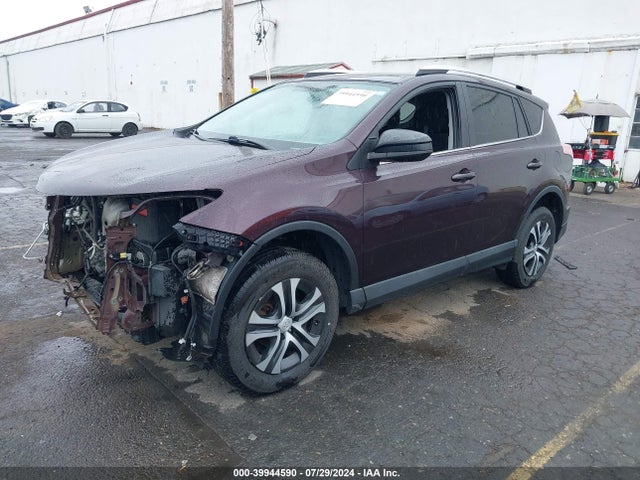 Toyota RAV4 LE 2016 2T3BFREV0GW490347 Image 2