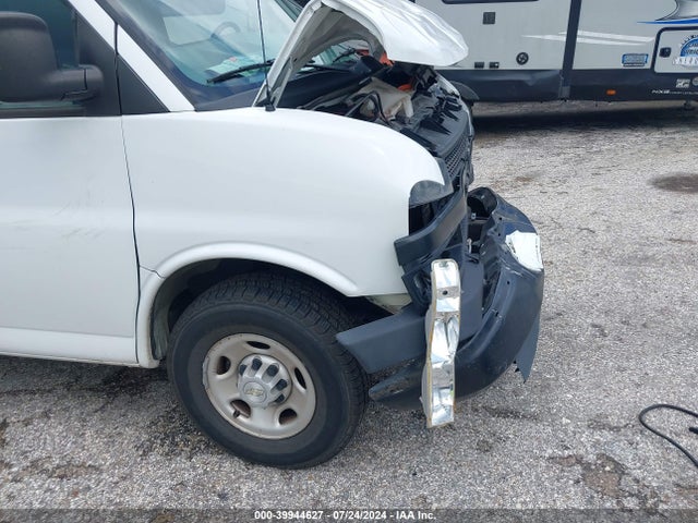 Chevrolet Express Cargo Rwd 2500 Extended Wheelbase Wt 2021 1GCWGBFP1M1206143 Image 18