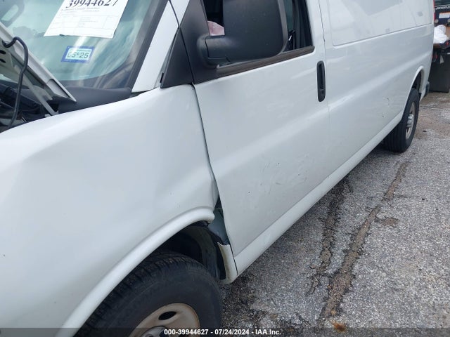 Chevrolet Express Cargo Rwd 2500 Extended Wheelbase Wt 2021 1GCWGBFP1M1206143 Image 19