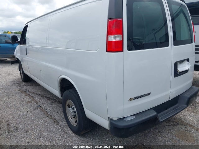 Chevrolet Express Cargo Rwd 2500 Extended Wheelbase Wt 2021 1GCWGBFP1M1206143 Image 3