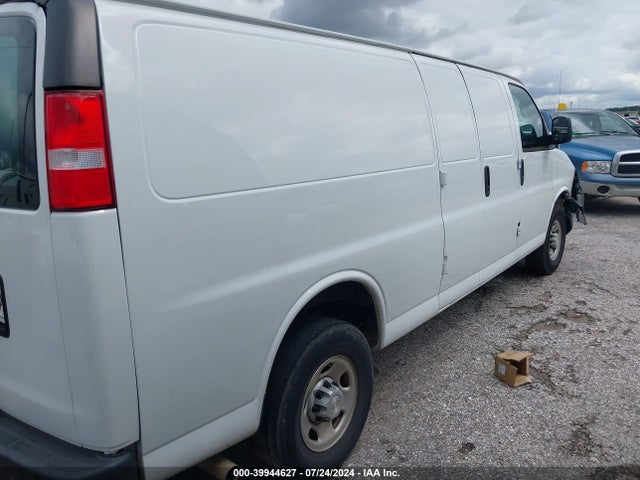 Chevrolet Express Cargo Rwd 2500 Extended Wheelbase Wt 2021 1GCWGBFP1M1206143 Image 4
