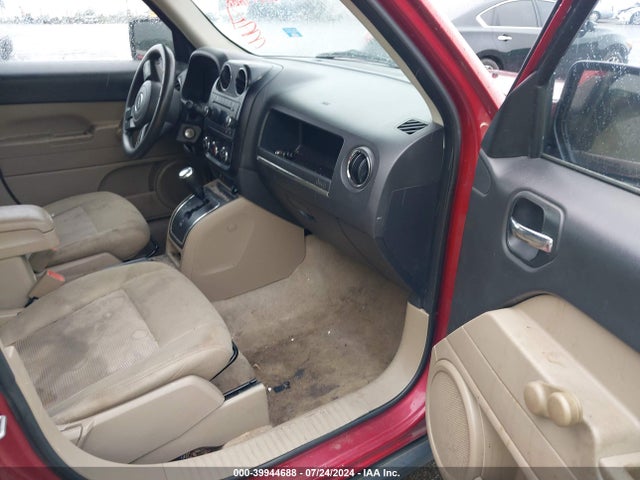 Jeep Patriot Altitude 2014 1C4NJPBA2ED848575 Image 5
