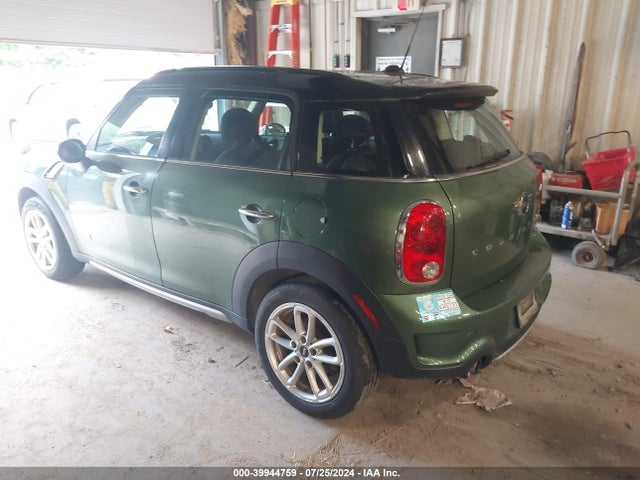 2015 MINI COUNTRYMAN WMWZC5C5XFWM19060 Photo 2