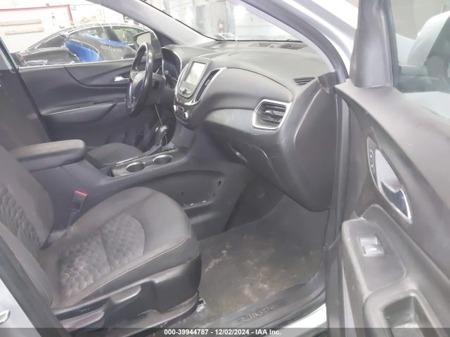 Chevrolet EQUINOX LT 2018 3GNAXSEV9JS610304 Image 5