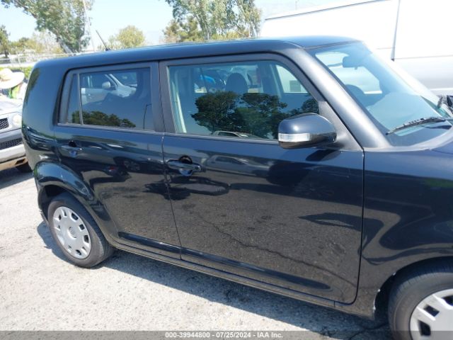 JTLZE4FE2FJ079746 Scion XB