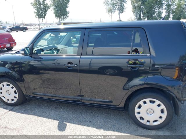 JTLZE4FE2FJ079746 Scion XB