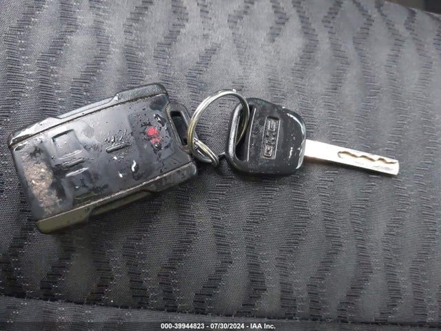 GMC YUKON SLE 2015 1GKS2AKC2FR175908 Image 11