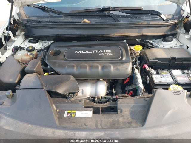 1C4PJMAB5FW528710 Jeep Cherokee Sport