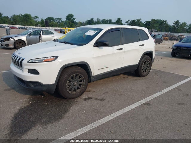 1C4PJMAB5FW528710 Jeep Cherokee Sport