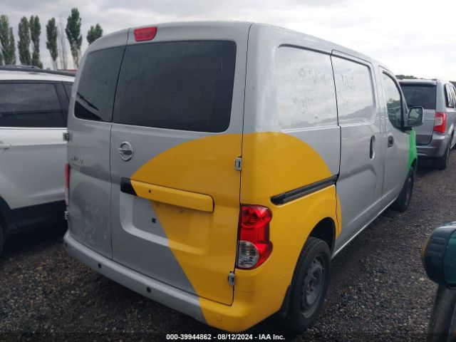 3N6CM0KN2HK697571 Nissan NV200 SV