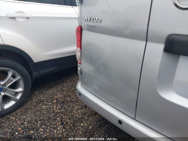 3N6CM0KN2HK697571 Nissan NV200 SV