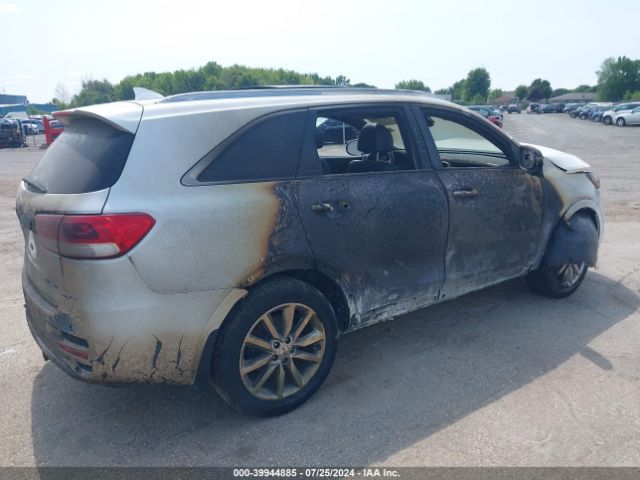 5XYPKDA5XJG348068 KIA Sorento 3.3l Sxl