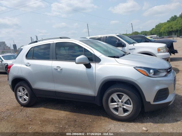 KL7CJPSM5NB538088 Chevrolet Trax Awd Lt