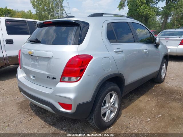 KL7CJPSM5NB538088 Chevrolet Trax Awd Lt