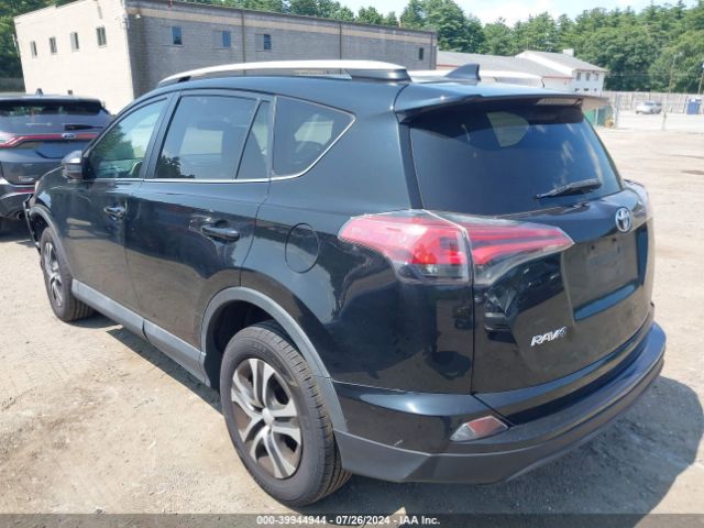2T3BFREV5GW409827 Toyota RAV4 LE