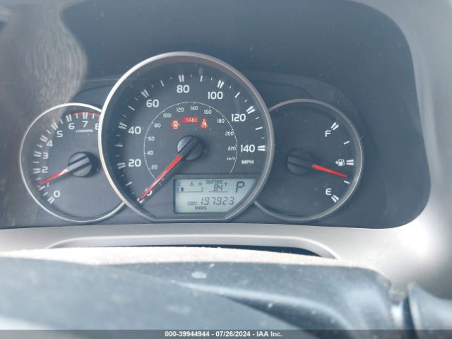2T3BFREV5GW409827 Toyota RAV4 LE