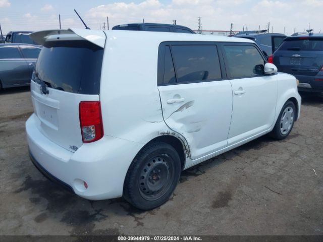 JTLZE4FE8EJ051173 Scion XB