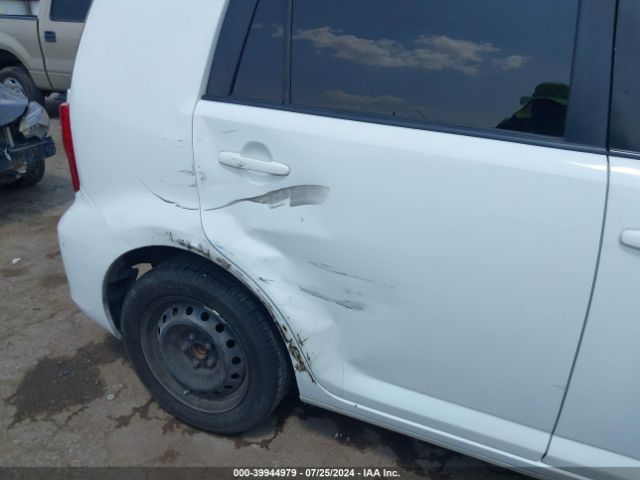 JTLZE4FE8EJ051173 Scion XB