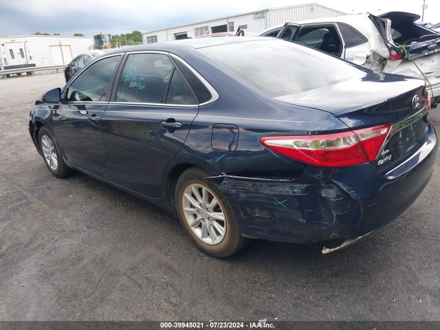 Toyota CAMRY LE 2015 4T1BF1FKXFU888159 Image 3