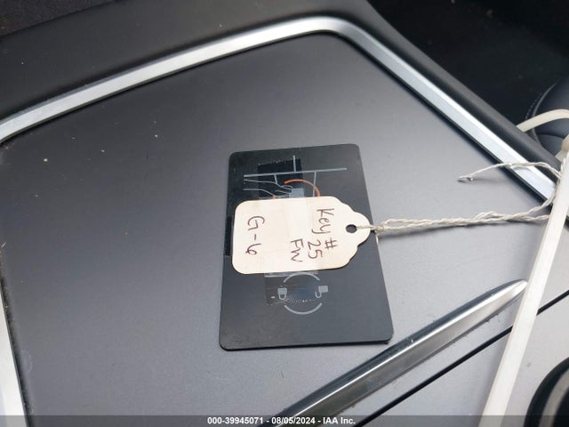 2023 TESLA MODEL 3 5YJ3E1EA3PF396118 Photo 10