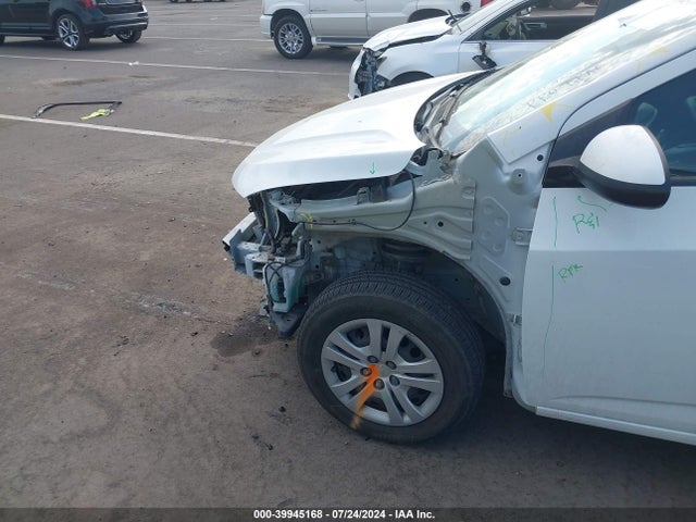Chevrolet Sonic Ls Auto 2017 1G1JB5SH7H4132281 Image 6