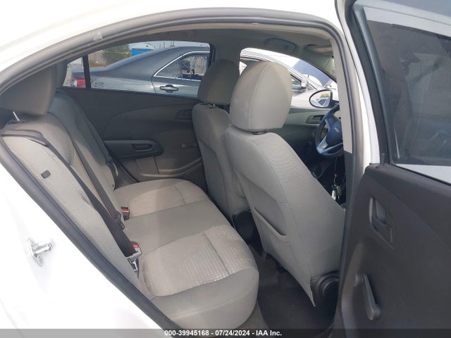 Chevrolet Sonic Ls Auto 2017 1G1JB5SH7H4132281 Image 8