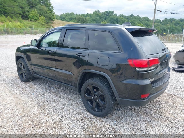 1C4RJFAG3JC353013 Jeep Grand Cherokee Upland 4x4