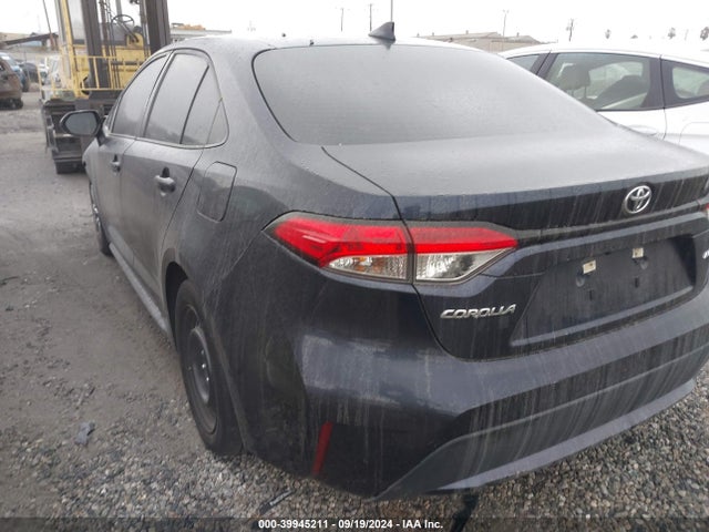 Toyota COROLLA LE 2021 5YFEPMAE6MP188196 Image 3