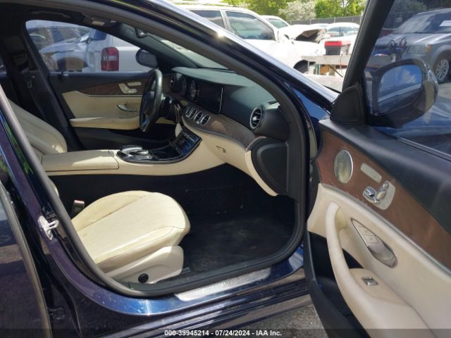 WDDZF4JBXHA070176 Mercedes-Benz E 300