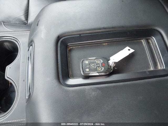 Chevrolet Tahoe Lt 2019 1GNSCBKC5KR273797 Image 11