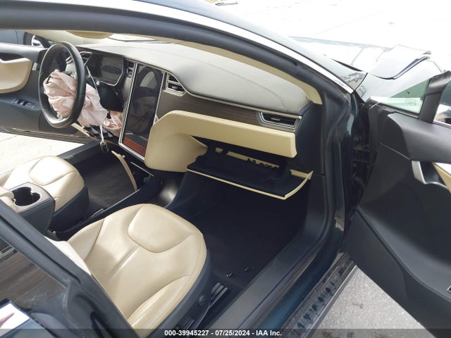 5YJSA1H1XEFP49843 Tesla Model S P85