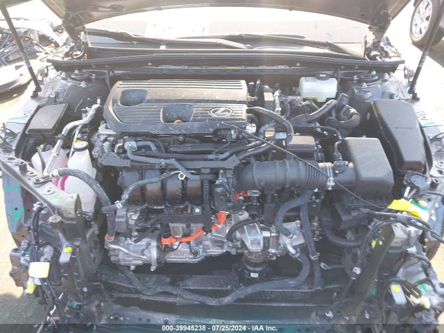 58AEA1C17RU042575 Lexus Es 300h Luxury