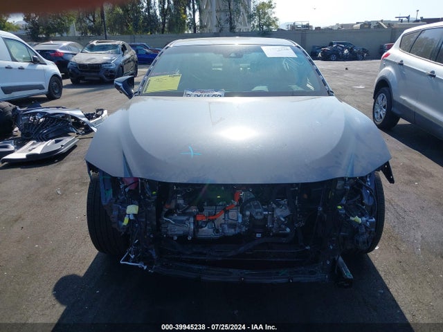 58AEA1C17RU042575 Lexus Es 300h Luxury