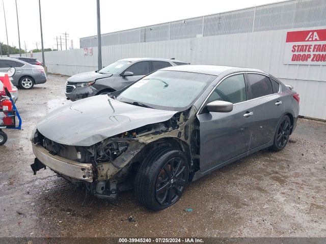 Nissan Altima 2.5 Sr 2017 1N4AL3AP7HN325998 Image 2