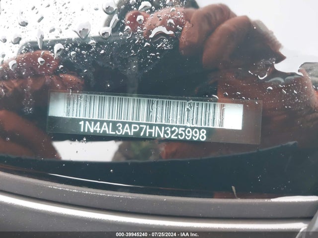 Nissan Altima 2.5 Sr 2017 1N4AL3AP7HN325998 Image 9