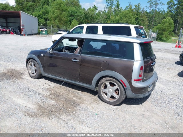 2008 MINI COOPER CLUBMAN WMWML33578TJ45965 Photo 2