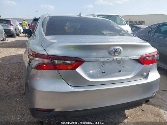 Toyota CAMRY LE 2024 4T1C11AKXRU871165 Image 16