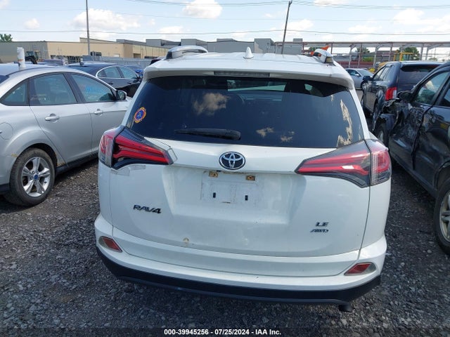 Toyota RAV4 LE 2017 JTMBFREV7HJ138642 Image 17