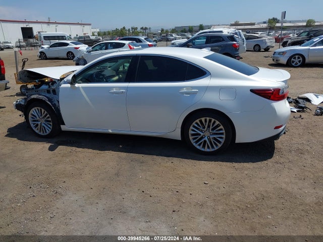 Lexus ES 350 2016 JTHBK1GG3G2228163 Image 15