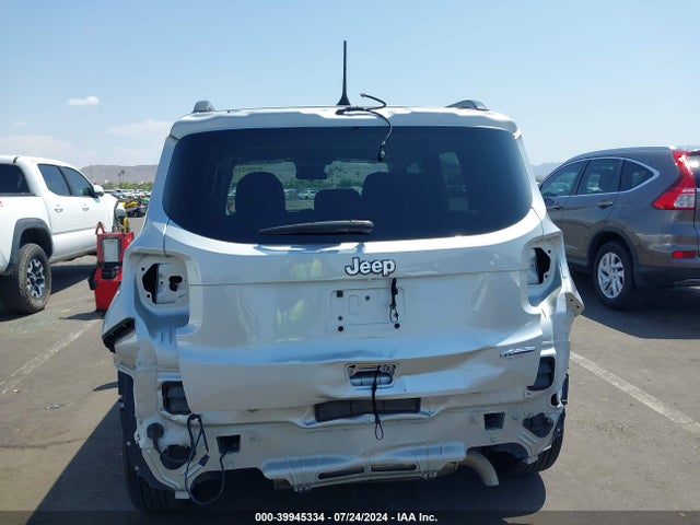 ZACCJABBXJPG71704 Jeep Renegade Latitude Fwd