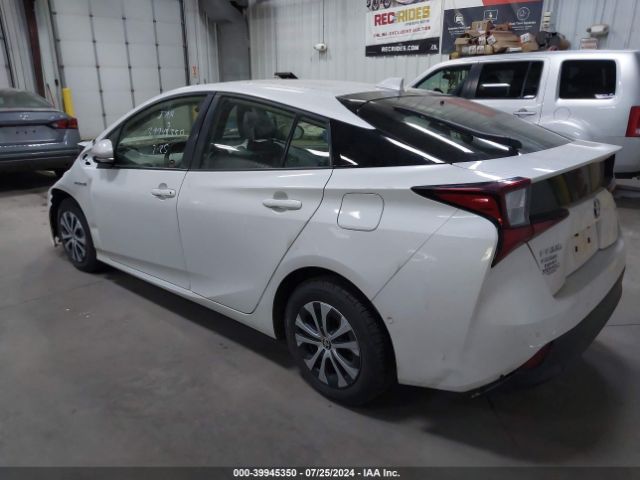 JTDL9RFU8L3021814 Toyota Prius Le Awd-e