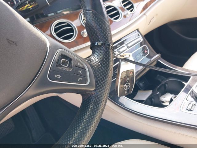 WDDZF4KB0HA221380 Mercedes-Benz E 300 4matic