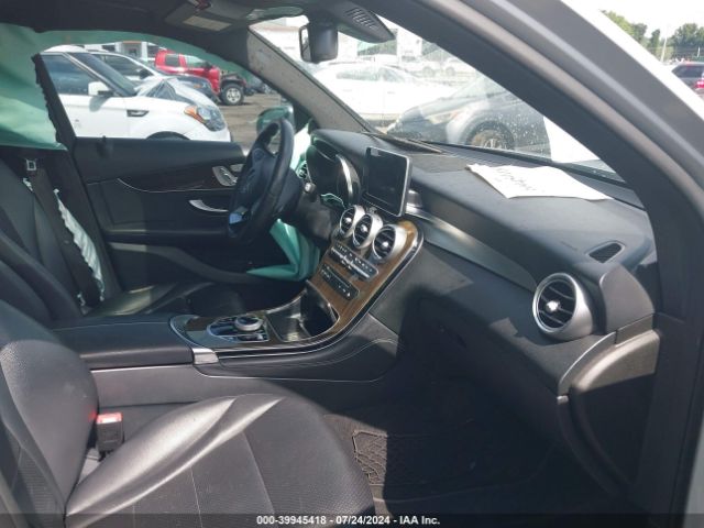 WDC0G4KB6JV043256 Mercedes-Benz Glc 300 4matic