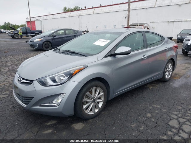 Hyundai ELANTRA SE 2015 KMHDH4AE3FU382985 Image 2