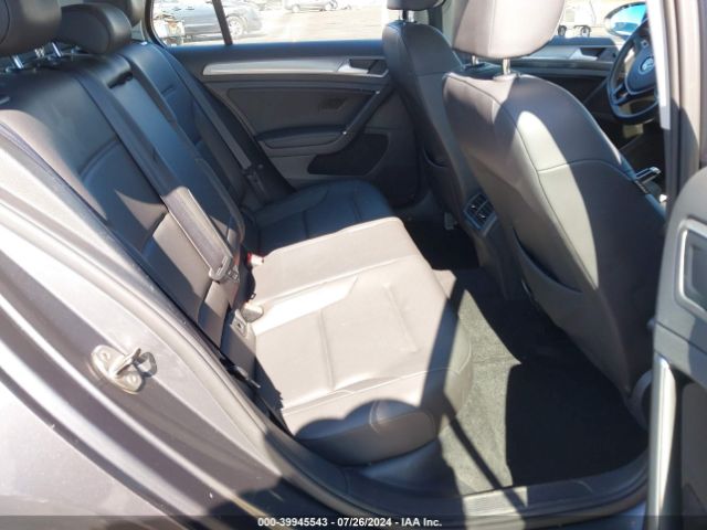 3VW217AU8FM011394 Volkswagen Golf Tsi Se 4-door