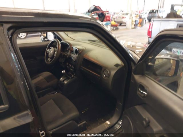 1C4NJPBB7HD161752 Jeep Patriot Sport Fwd