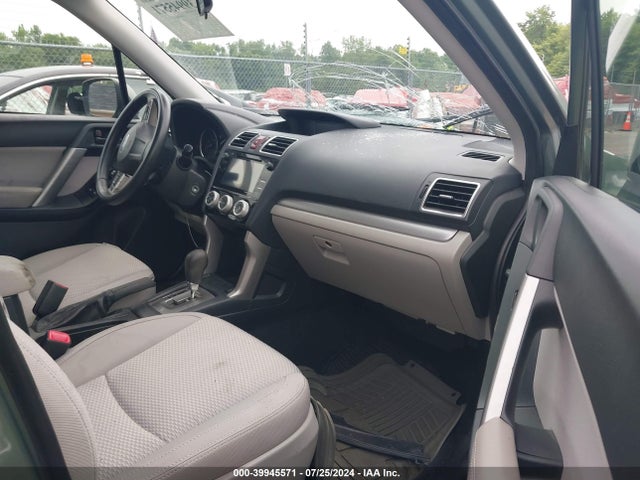 Subaru Forester 2.5i Premium 2016 JF2SJADC8GH541035 Image 5