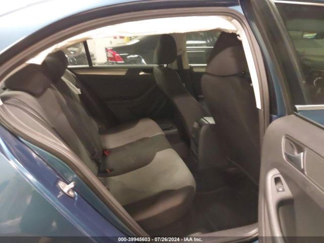 3VW2B7AJ6HM404588 Volkswagen Jetta 1.4t S