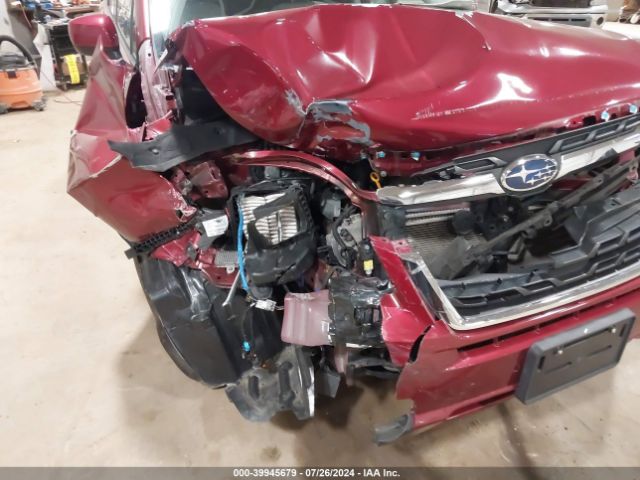 JF2SJAEC0JH464330 Subaru Forester 2.5i Premium